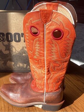 Ariat 10D Brown square toe 15” tangerine leather upper buckaroo boots